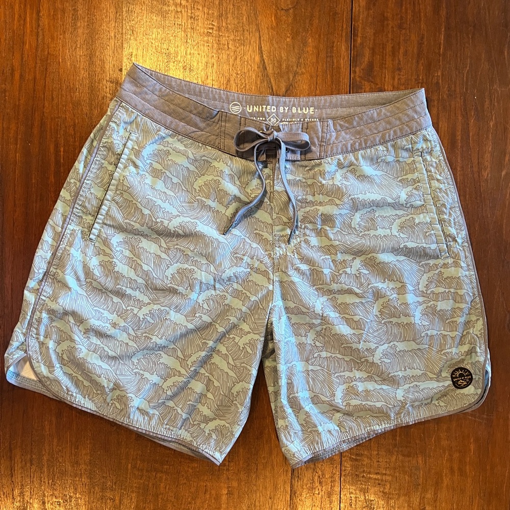 United by Blue - Men’s Shorts/ Surftrunks, Size 30